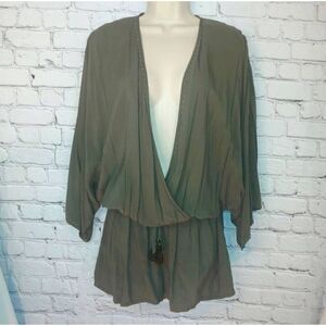 Vince Camuto Swim Women's Size XS Olive Shorts Romper.